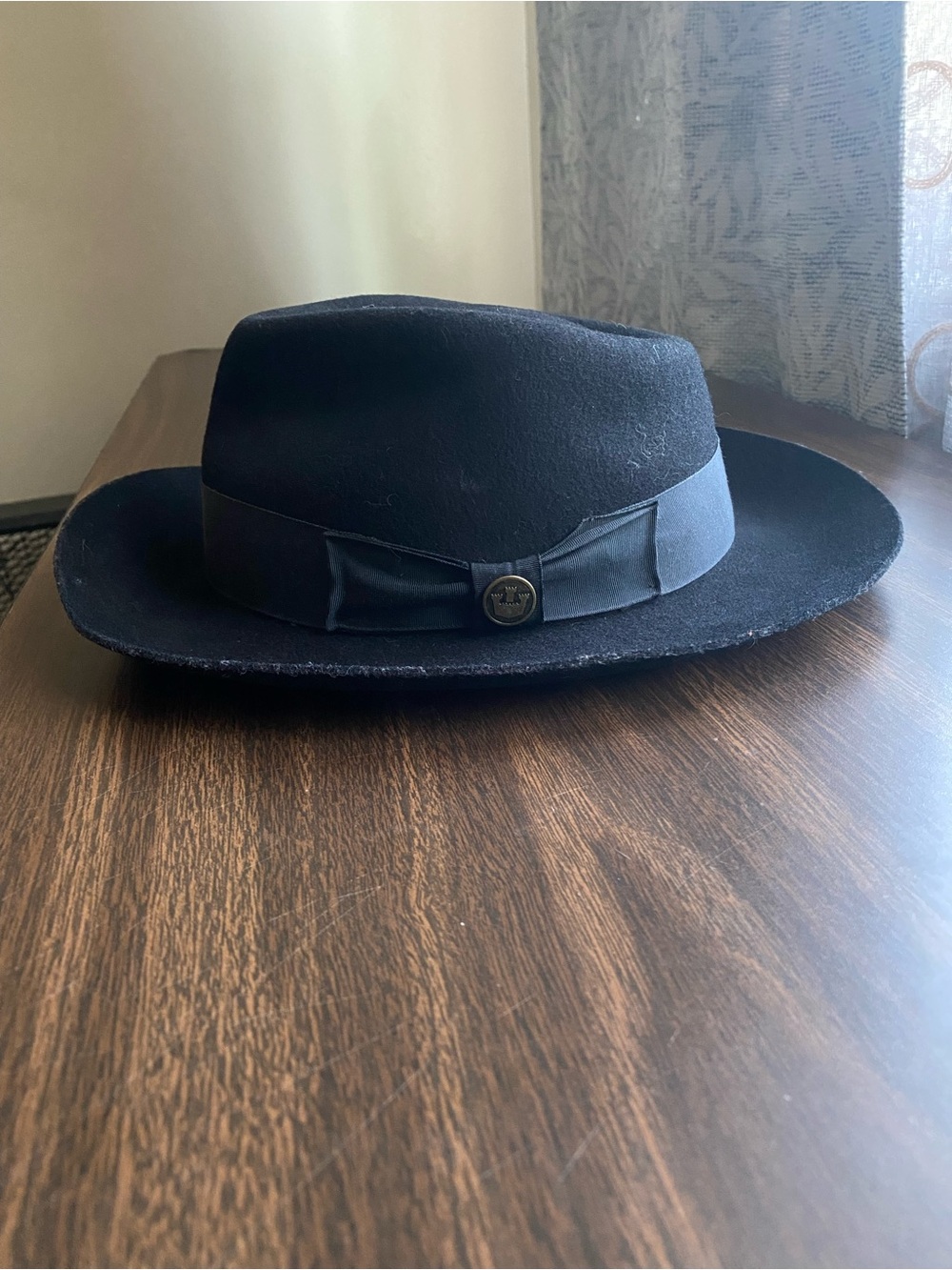 Men's Black Felt Fedora Hat with Ribbon Band